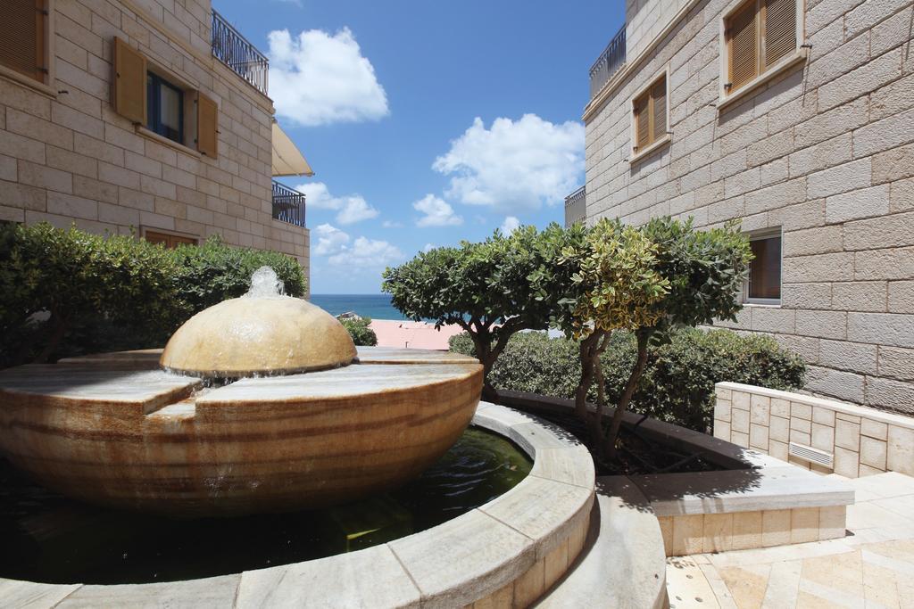 Andromeda Hill Apartments And Spa Τελ Αβίβ Εξωτερικό φωτογραφία