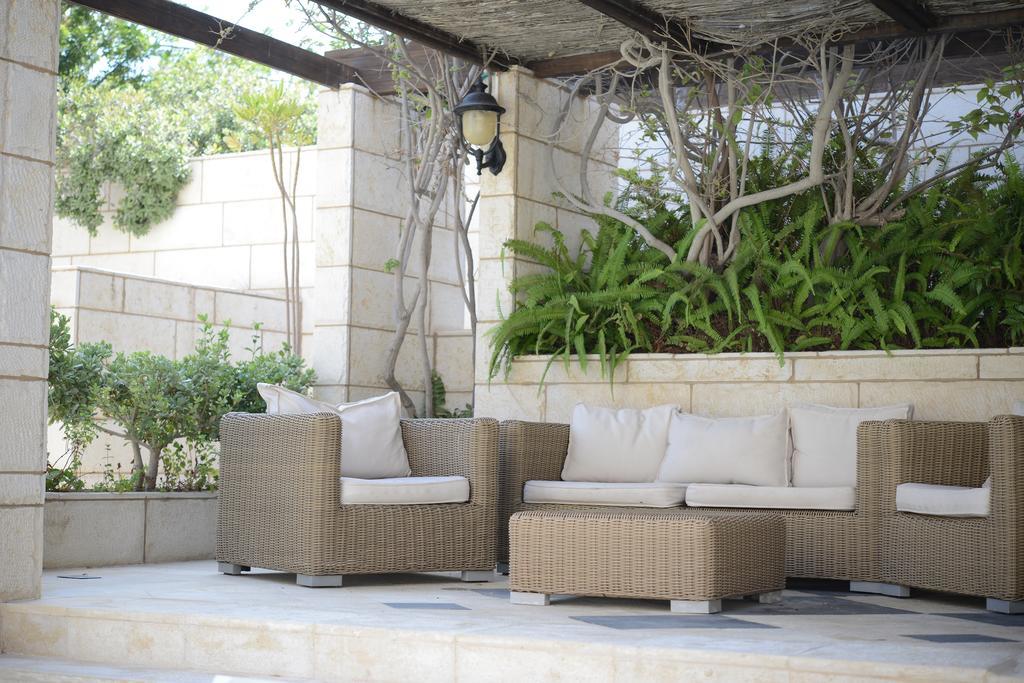 Andromeda Hill Apartments And Spa Τελ Αβίβ Εξωτερικό φωτογραφία