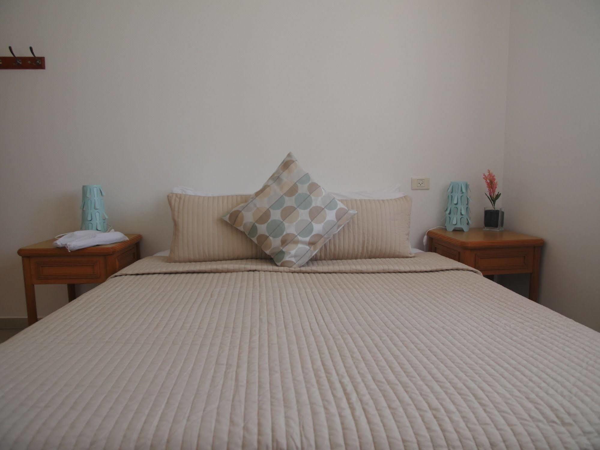 Andromeda Hill Apartments And Spa Τελ Αβίβ Εξωτερικό φωτογραφία