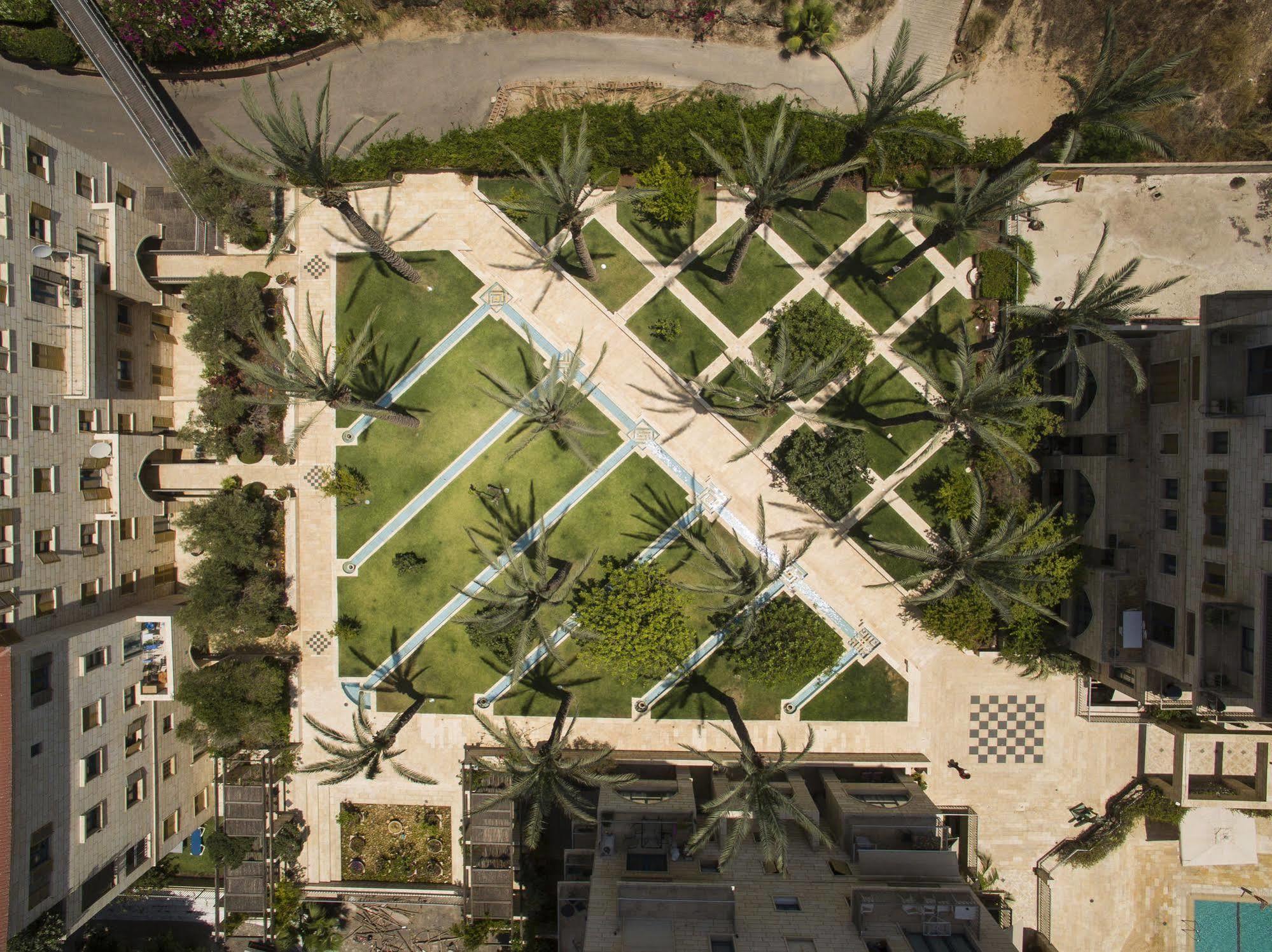 Andromeda Hill Apartments And Spa Τελ Αβίβ Εξωτερικό φωτογραφία