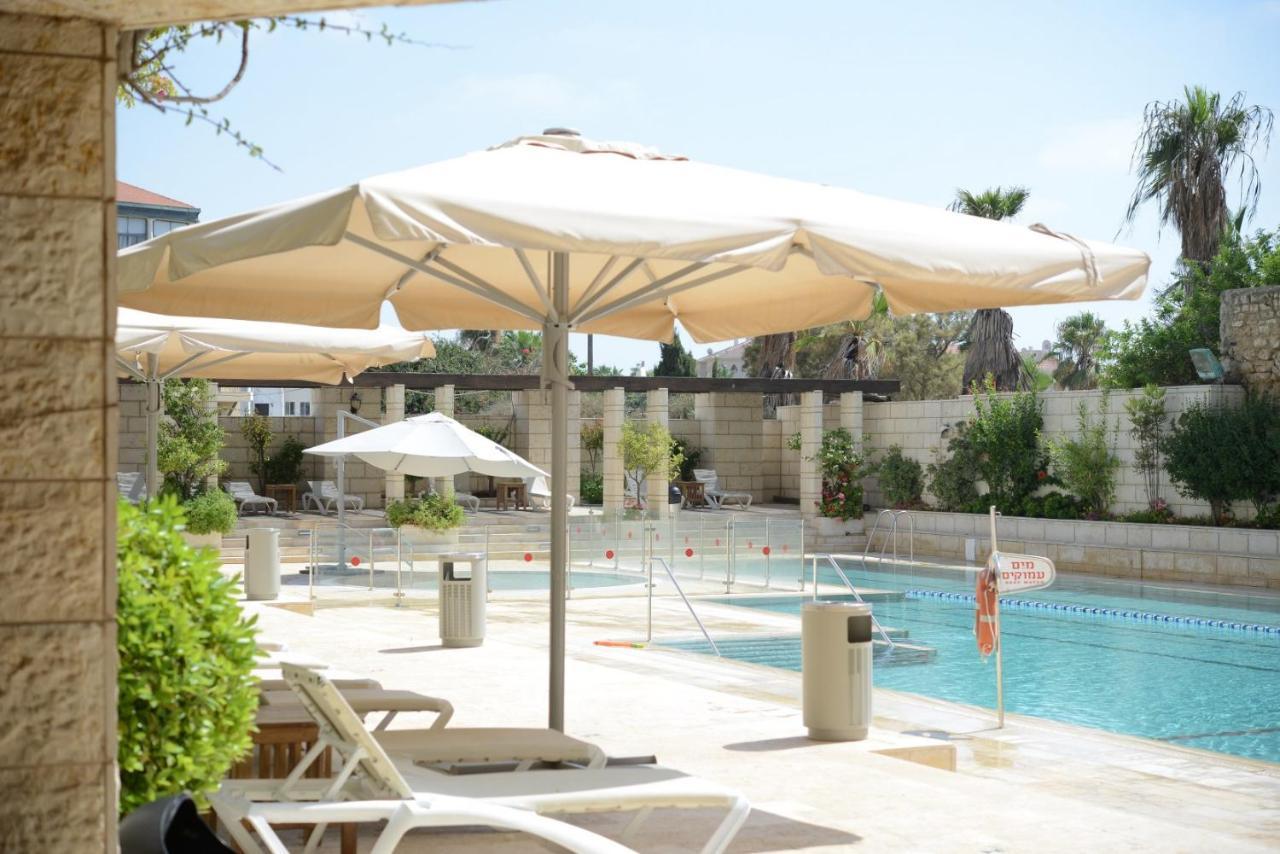 Andromeda Hill Apartments And Spa Τελ Αβίβ Εξωτερικό φωτογραφία